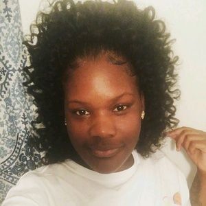 Meet your Posher, Porscha